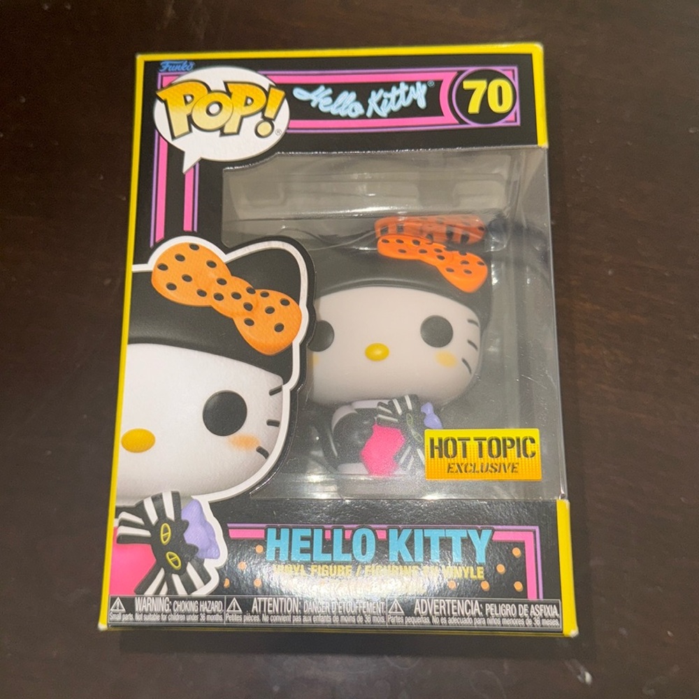 HELLO KITTY FUNKO POP🤍